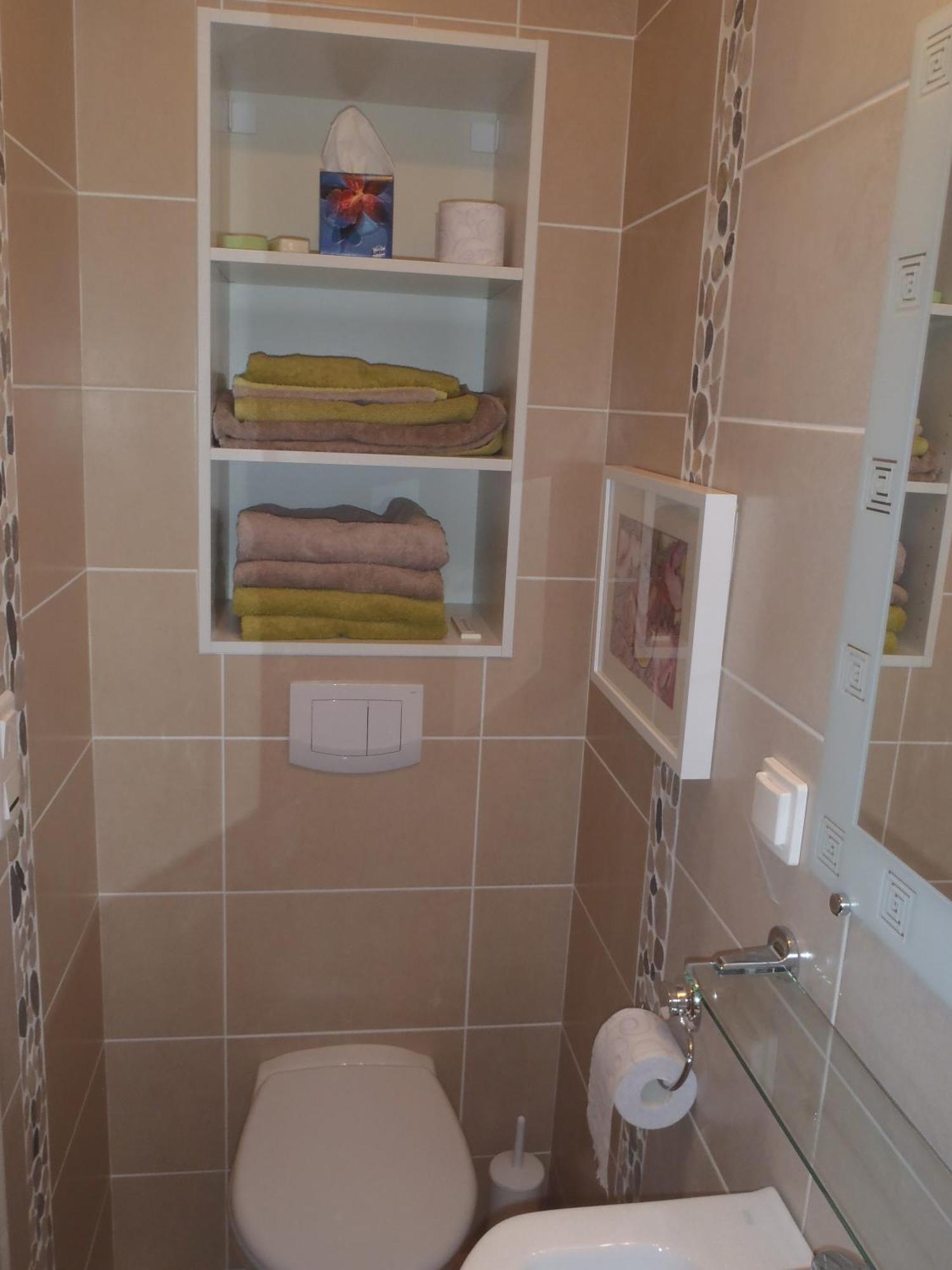 Les Chevrefeuilles Apartman Manosque Kültér fotó