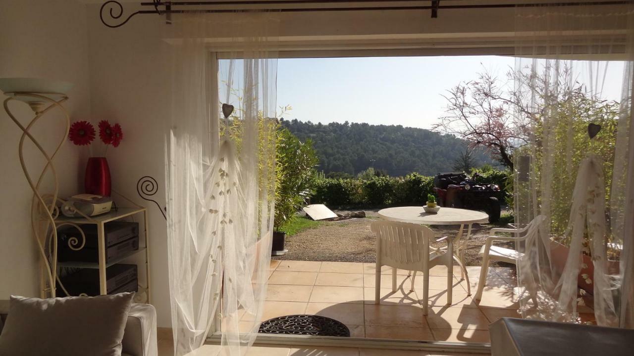 Les Chevrefeuilles Apartman Manosque Kültér fotó