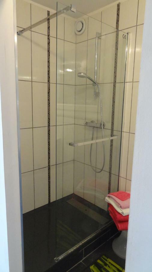 Les Chevrefeuilles Apartman Manosque Kültér fotó
